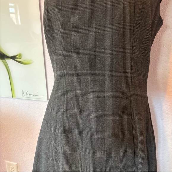 New dress size 10 - Picture 2 of 6